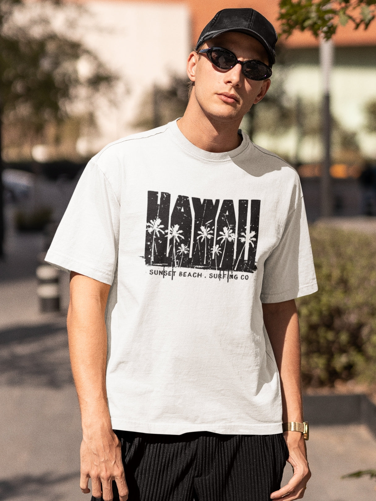 Hawaii Oversized Graphic T-Shirt – Streetwear Edition